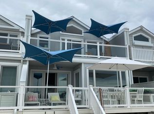 9711 Beach Ave, Margate, NJ 08402