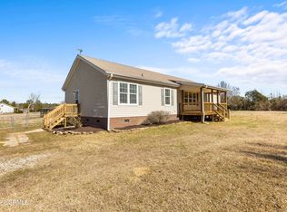 155 Brewington Dr, Burgaw, NC 28425