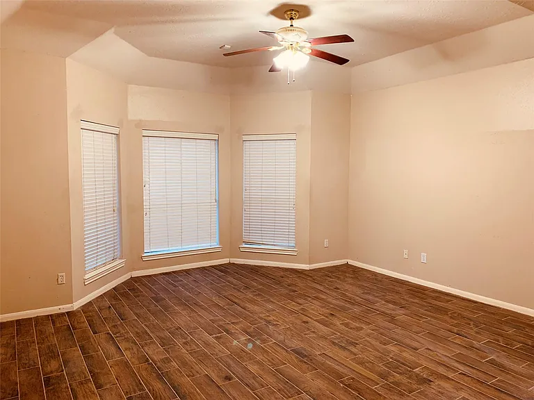 731 Annies Way — Photo 15