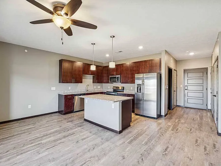 North Pointe Villas — Photo 2