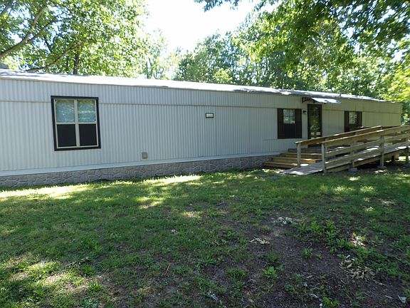 2nd image of 862 Chambers Spring Rd