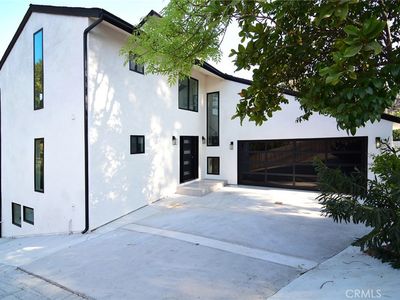22300 Avenue San Luis, Woodland Hills, CA, 91364