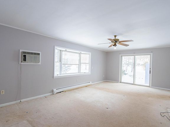 2nd image of 37 Hazen St #1