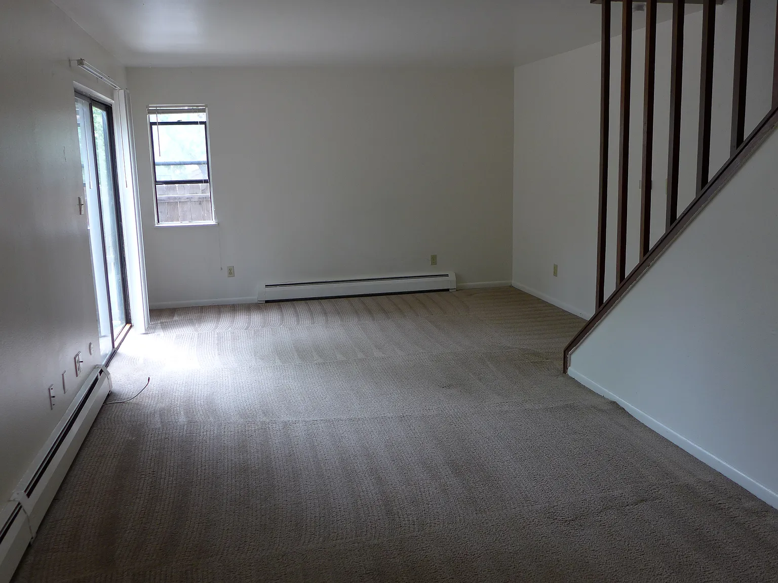 2 bed, 800 sqft, $1,295 — Photo 2