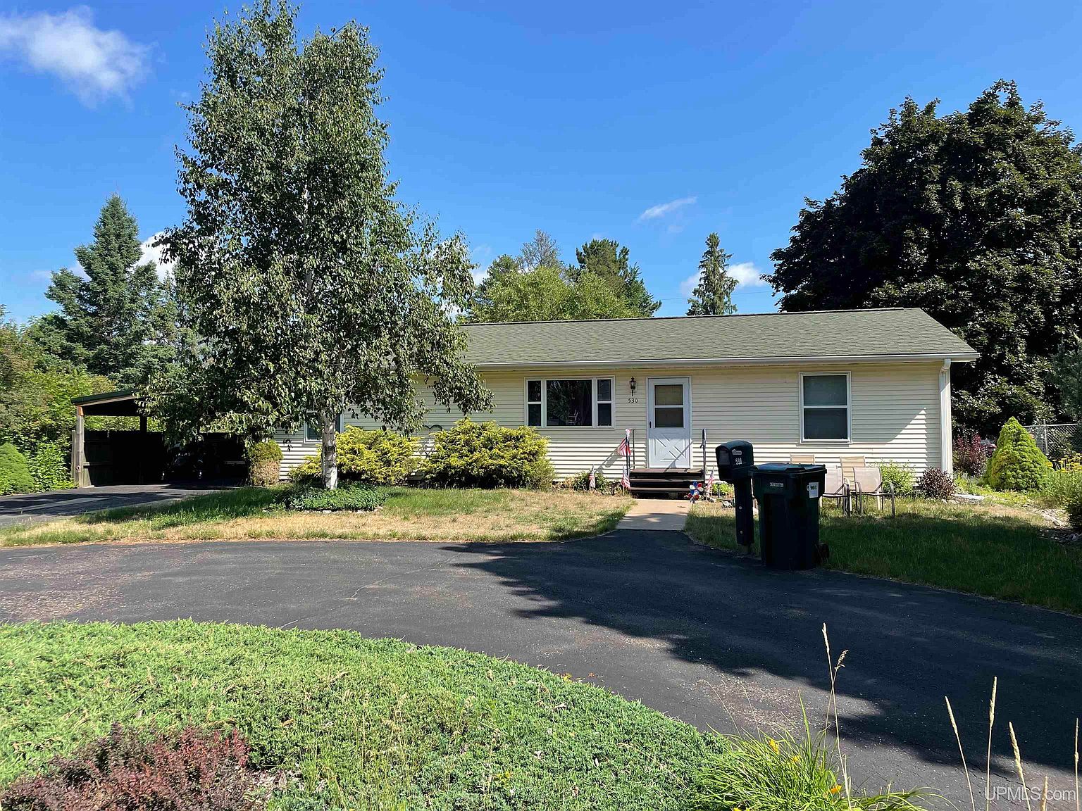 530 Henford Ave, Kingsford, MI 49802 Zillow