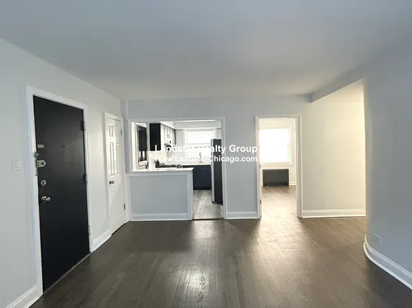2715 W Berwyn Ave, Chicago, IL