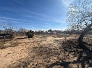 412 N Transportation, Devine, TX 78016