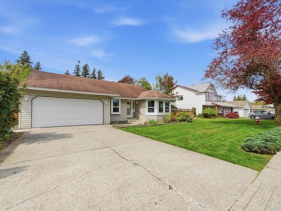 2nd image of 11911 238b St
