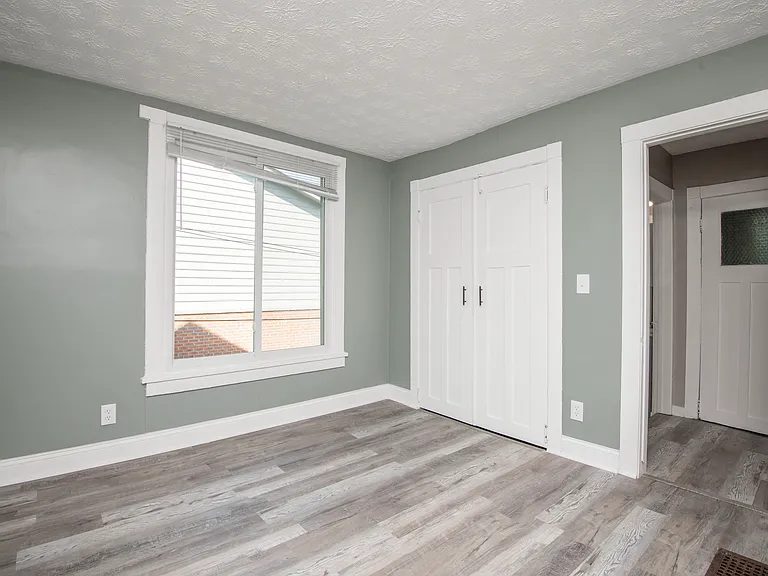 117 E Glenwood Ave #1 — Photo 25