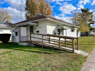 602 E Main St, Christopher, IL, 62822