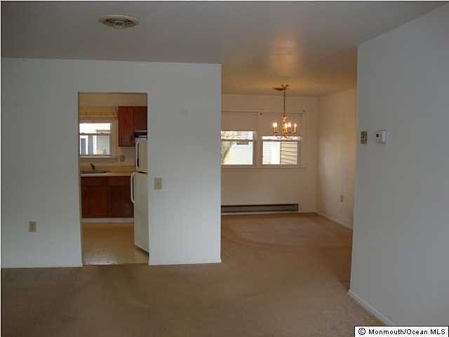 2nd image of 48 Hummingbird Lane