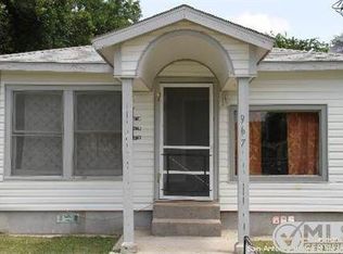 967 Keats St, San Antonio, TX 78211