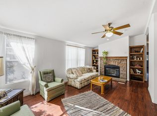 4201 Topanga Canyon Blvd Space 61, Woodland Hills, CA 91364