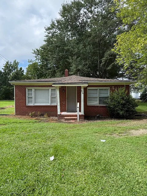 313 Ringwood Rd