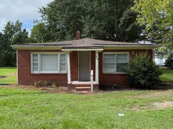 313 Ringwood Rd