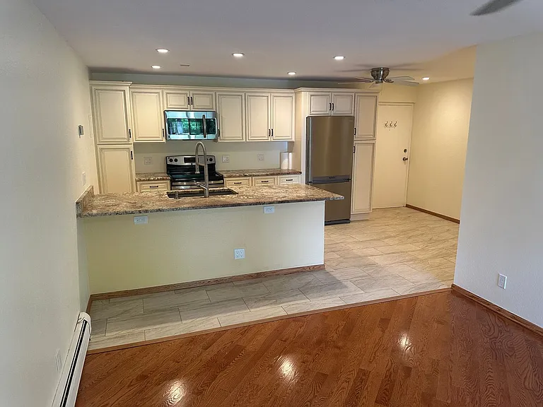 1250 Golden Cir #101 — Photo 1