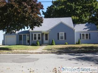 99 Moore St, Fall River, MA 02720