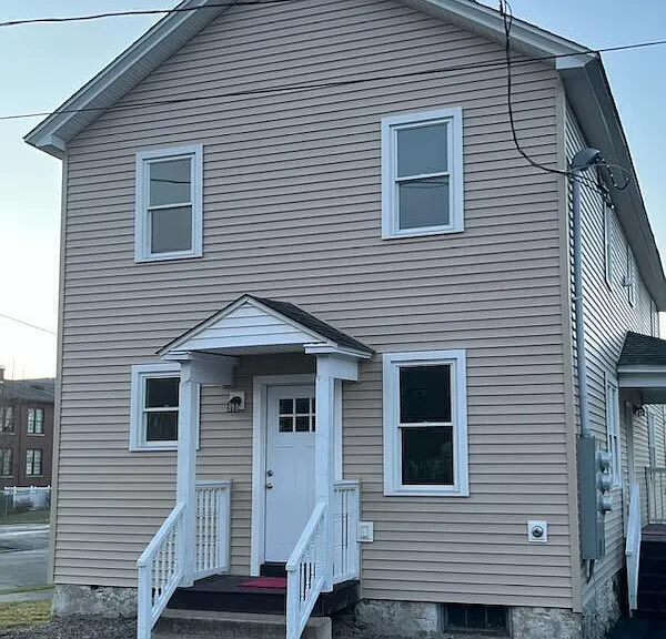 402 N Valley Ave #A — Photo 1