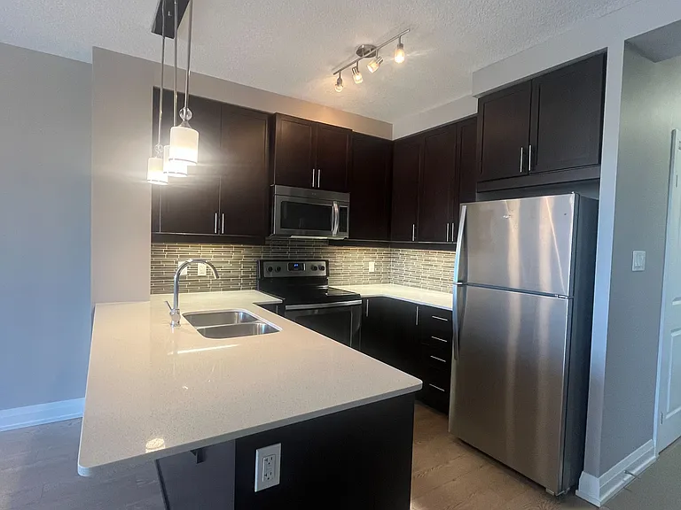 15 Maple Ave #1205 — Photo 3