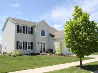 1403 Dovetail Dr, Hartford, WI 53027