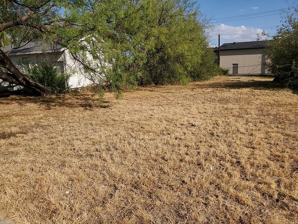 2nd image of 2821 Rio Grande St
