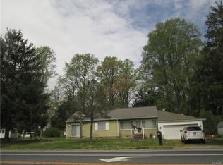 28613 Cave Neck Rd, Milton, DE 19968