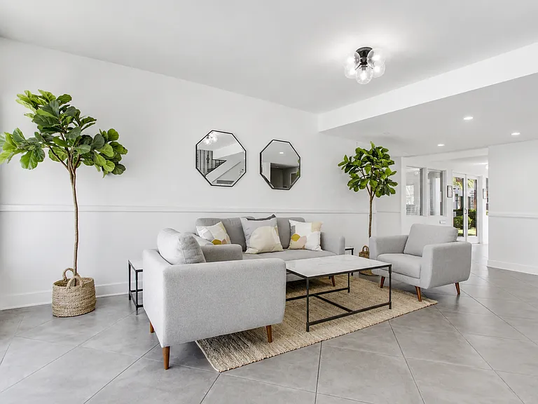 Terraces at Tarzana | 5931 Reseda Blvd — Photo 14