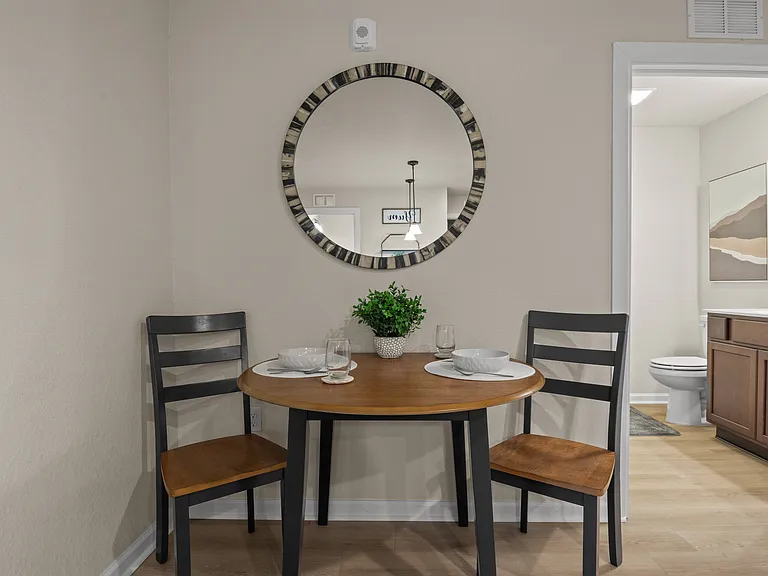 Spanish Moss Eco Apartments — Photo 5