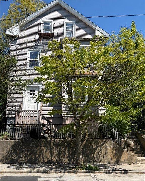 1st image of 685 Charles St