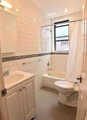 4th image of 3404 28th Ave APT 3R