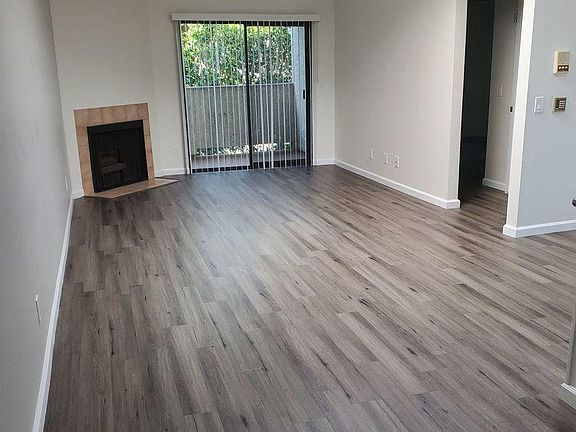 2nd image of 3102 Bagley Ave APT 7