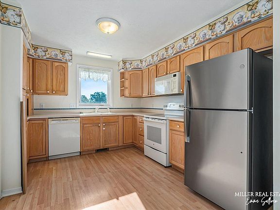 4th image of 6969 Terra Cotta Ave SE
