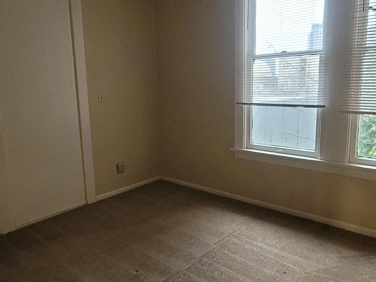 unit 7 bedroom