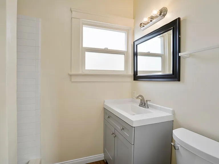 Cedar 4-Plex — Photo 17
