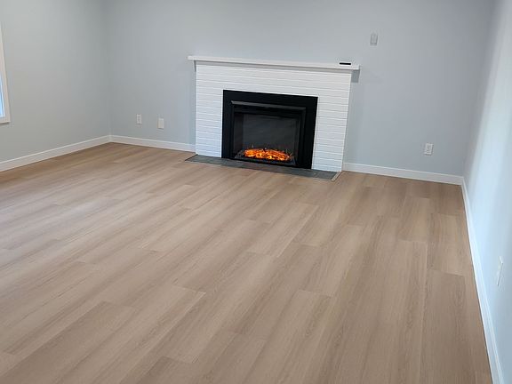 5th image of 2024 168th Ave NE
