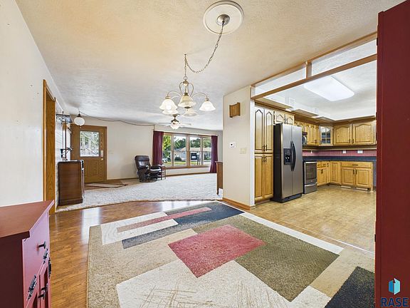 4th image of 5009 W 37th St