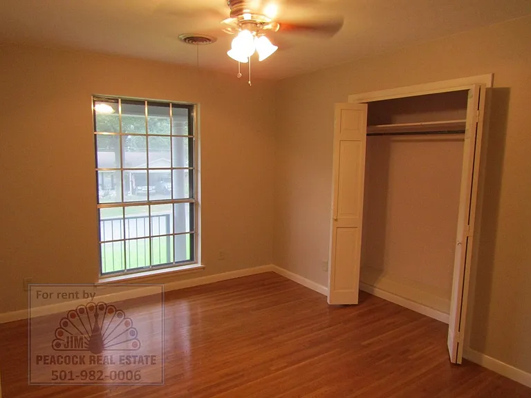 509 S Longfield Ave — Photo 19