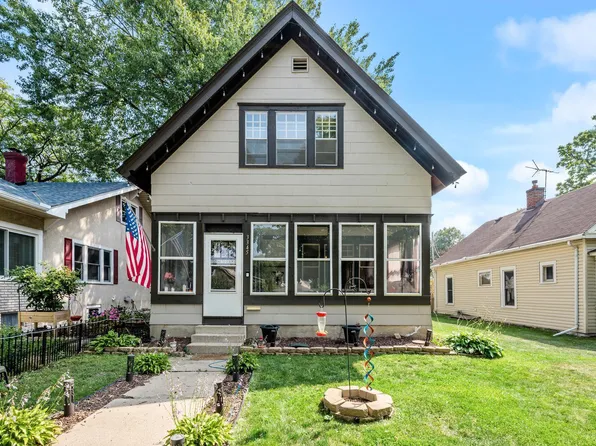 3345 30th Ave S, Minneapolis, MN 55406