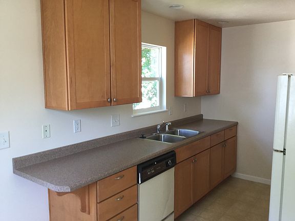 2nd image of 1226 S Irwin Avenue
