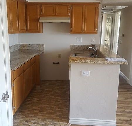 4th image of 2812 Hermosa Ave APT 202