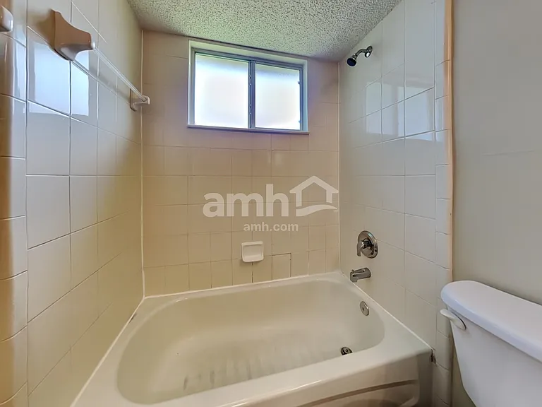 1215 Summer Springs Dr — Photo 15