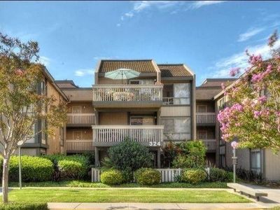 324 Chestnut Hill Ct APT 17, Thousand Oaks, CA, 91360