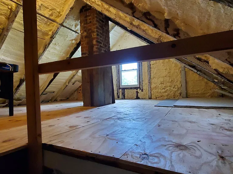 31 Thompson St #31 — Photo 6