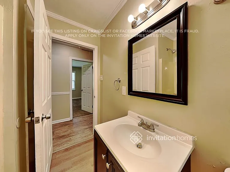 4555 Wesley Dr — Photo 17