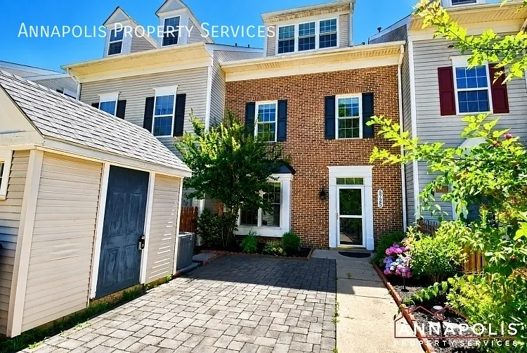 8725 spring brook way — Photo 2
