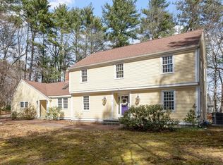 1 Carlton Dr, Acton, MA 01720