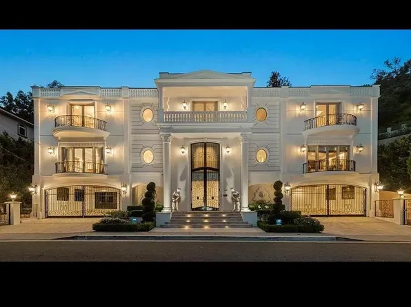 1455 Robmar Dr, Beverly Hills, CA 90210
