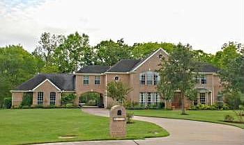 1st image of 9445 Churchlake Cir