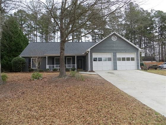 5th image of 565 Fawn Ln