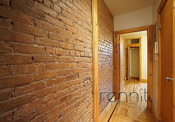 3rd image of 788 Park Pl #15A